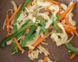 A picture of step 4 of Chinese Maggi.