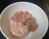 Hình bước làm 1 của món Rong biển cuộn nấm kim châm chiên giòn
