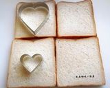A picture of step 2 of Heart-Shaped Toast Breakfast.
