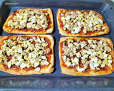 Foto del paso 7 de la receta: Coca de tomate, atún y huevo con masa de pizza