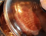 Foto del paso 4 de la receta: Redondo de cerdo relleno en salsa de vino Sansón