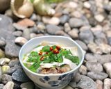 Hình bước làm 4 của món Canh Gân Bò Nấu Măng Chua