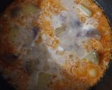 A picture of step 3 of Zuppa Toscana (Veg Version).