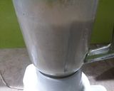 A picture of step 3 of Chickoo ice cream  shake.