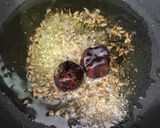 मटर कैप्सिकम करी विथ मक्का पूरी (Green Peas Capsicum Curry with Makka Poori) रेसिपी चरण 4 फोटो