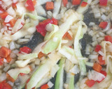 Foto del paso 1 de la receta: Macarrones con verduras y gulas