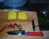 Foto langkah ke 1 dari resep Tumis Pakcoy dan Tahu Kuning Pedas.