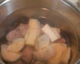 A picture of step 2 of Cassava Pork Rib Soup.