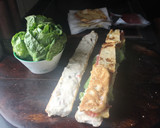 Foto del paso 6 de la receta: Bocadillo troceado de tortilla y jamón