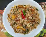 A picture of step 3 of Singaporean Rice with Noodles.
