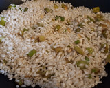 Foto del paso 2 de la receta: Risotto de espárragos y gambas