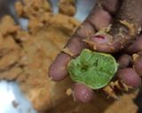 A picture of step 3 of Mix dhebra.