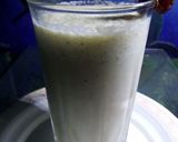 A picture of step 5 of Apple date smoothie.
