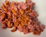 Foto del paso 1 de la receta: Carne de hamburguesa con chorizo rojo en la freidora de aire