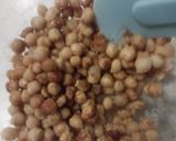 A picture of step 4 of Roasted Chickpeas.