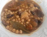 Foto del paso 6 de la receta: Garbanzos con setas como si fueran callos