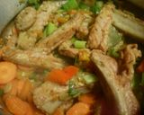 Foto del paso 3 de la receta Estofado de costillas adobadas con patatas fritas