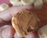 Foto langkah ke 1 dari resep #310.Frozen Chocolate-Dipped Peanut Banana Bites (3 items Only).