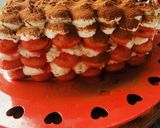 Pas rețetă Tort rapid cu cremă de mascarpone și căpșuni 1 fotografie