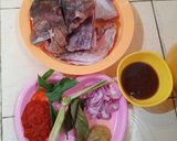 Foto langkah ke 1 dari resep Bagar Asam Kepala Ikan.