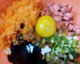Foto langkah ke 2 dari resep Dimsum Mie Instan.