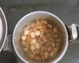 Hình bước làm 4 của món Thịt kho trứng nước dừa