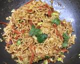 A picture of step 7 of Maggi momos.