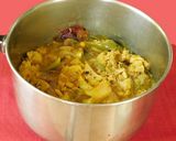 A picture of step 6 of Cauliflower kadalai paruppu /chana dal paal/milk koottu.