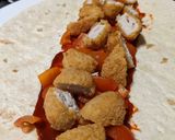 A picture of step 5 of Quick and easy chicken and gouchang Tortilla wrap.