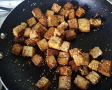 Foto del paso 3 de la receta: Ensalada de garbanzos con tofu