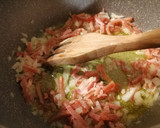 Foto del passaggio 2 della ricetta Risotto con zucca, gorgonzola, speck croccante e fonduta di gorgonzola