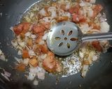 A picture of step 1 of Bread poha.