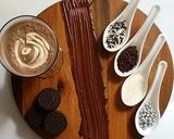 A picture of step 1 of Chocomati Shake.