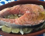 Foto del paso 1 de la receta Salmón con patatas a lo pobre al horno