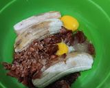 Foto langkah ke 2 dari resep Bolu pisang kukus gula merah.