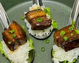 รูปขั้นตอนการทำที่ 4 ของ หมูสามชอต(สูตรพะโล้-น้ำแดง แห้ง)