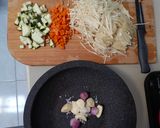 Foto langkah ke 1 dari resep Nasi Goreng Kids Friendly.