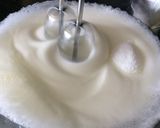 A picture of step 4 of Oven Baked Meringue.