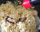 Foto langkah ke 6 dari resep Mie Goreng.