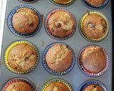A picture of step 7 of Banana chocolate chip muffins.