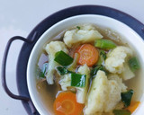 Foto langkah ke 4 dari resep Sop Bening Kembang Kol.