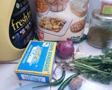 A picture of step 1 of Bhajia.