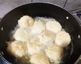 A picture of step 4 of Balushahi (Traditional Indian Sweet).