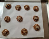 Foto del paso 5 de la receta: Galletas saludables de avena y almendras con chocolate de alto contenido en cacao 🍫