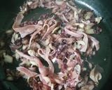 Foto del passaggio 3 della ricetta Risotto al radicchio e crudo