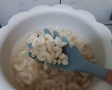 Foto langkah ke 1 dari resep Frittata macaroni brokoli.