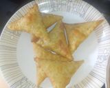 A picture of step 12 of Chicken samosa.