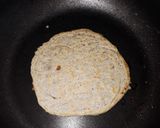 Foto del paso 2 de la receta: Pancakes de avena, con quinua y queso