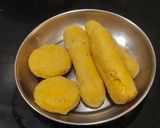 A picture of step 2 of Besan Gatta Curry.