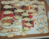 Kolbászkrémes kiflik recept fázis 4 fotója